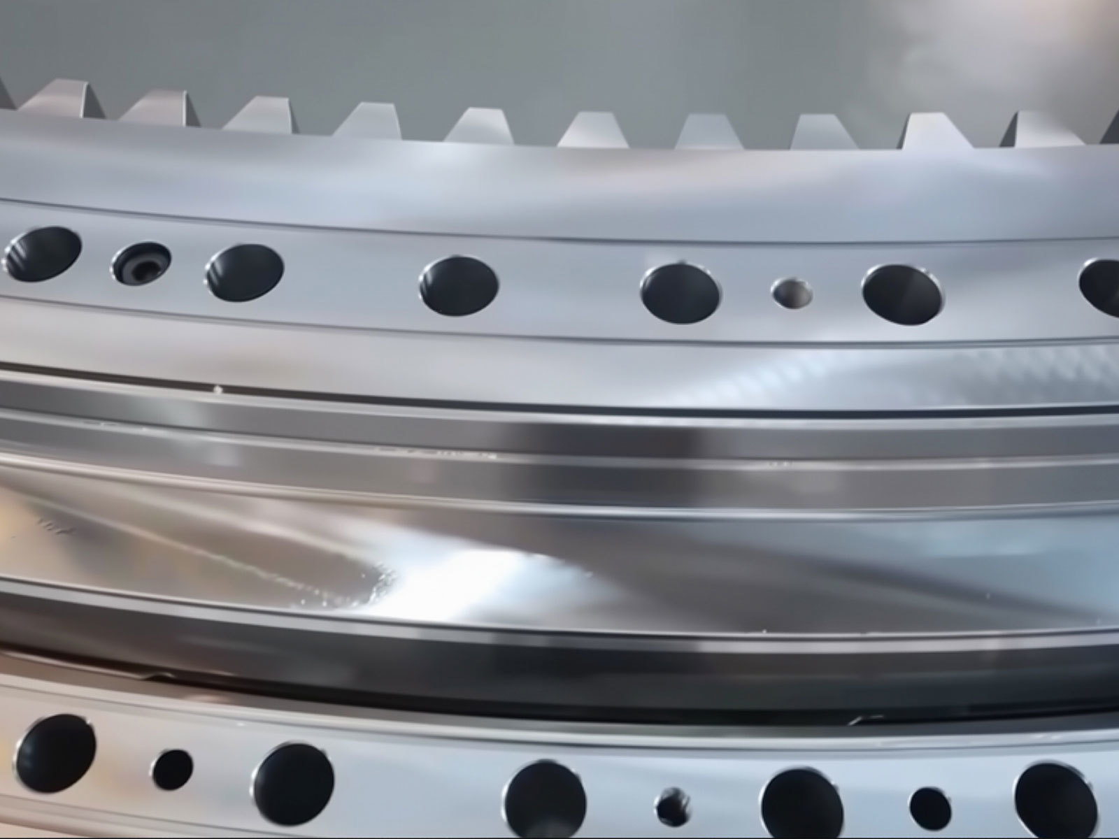 Welche Materialien werden &uuml;blicherweise f&uuml;r Drehverbindungen verwendet?