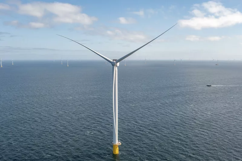 HKW-L&ouml;sung: Ersatz von TRB+TRB-Hauptlagern durch dreireihige Zylinderrollen-Hauptlager &ndash; &Uuml;berwindung der Beschr&auml;nkungen bei der Windkraftanlagenvergr&ouml;&szlig;erung